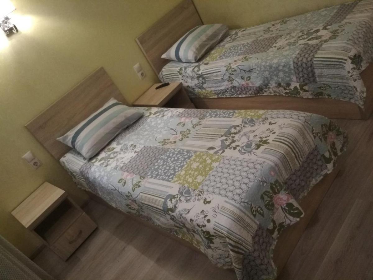 Arizona Hotel Ungvár Kültér fotó