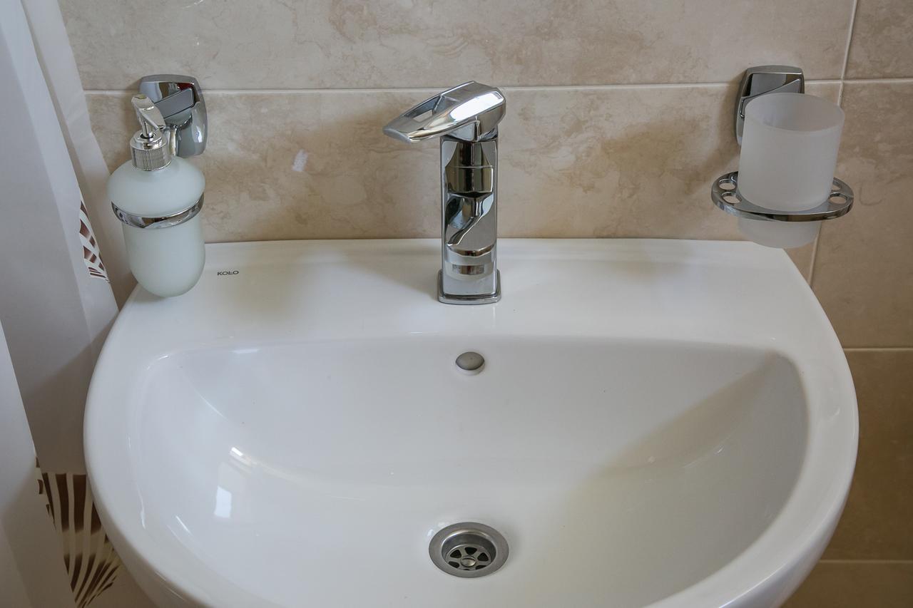 Arizona Hotel Ungvár Kültér fotó