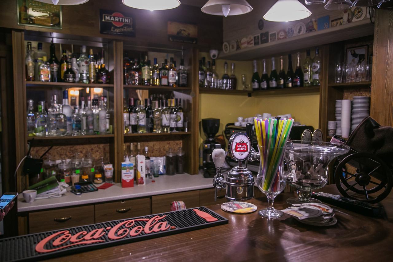 Arizona Hotel Ungvár Kültér fotó