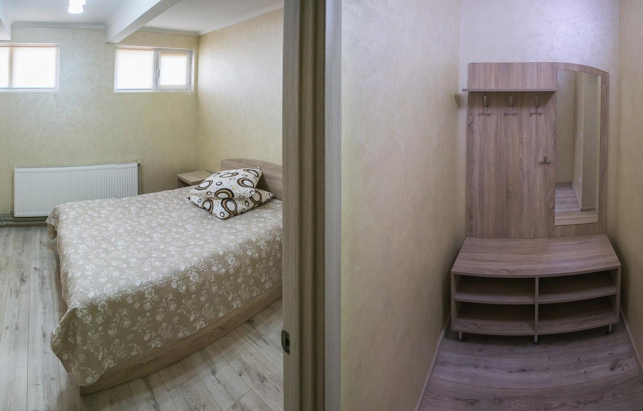 Arizona Hotel Ungvár Kültér fotó