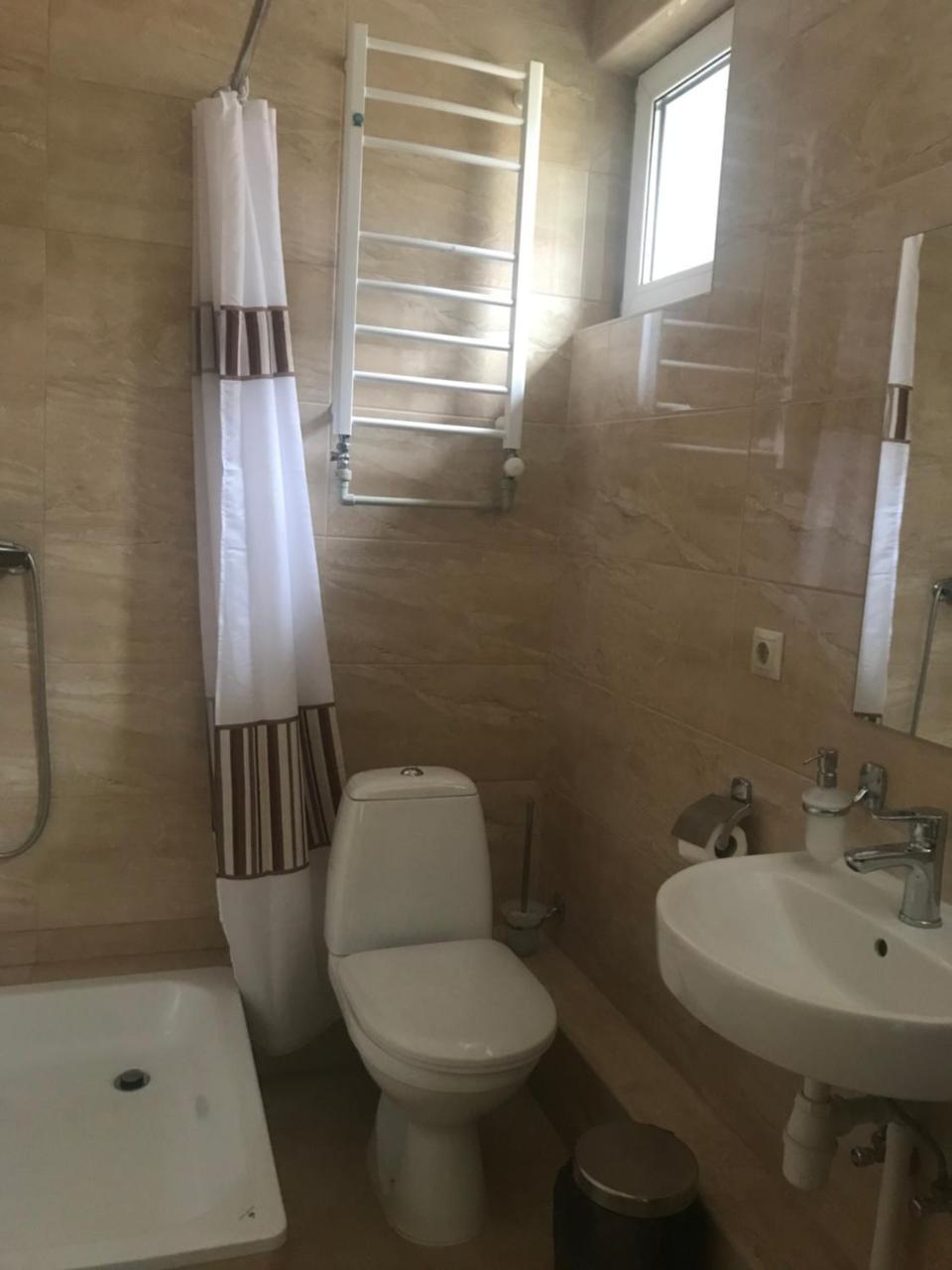 Arizona Hotel Ungvár Kültér fotó